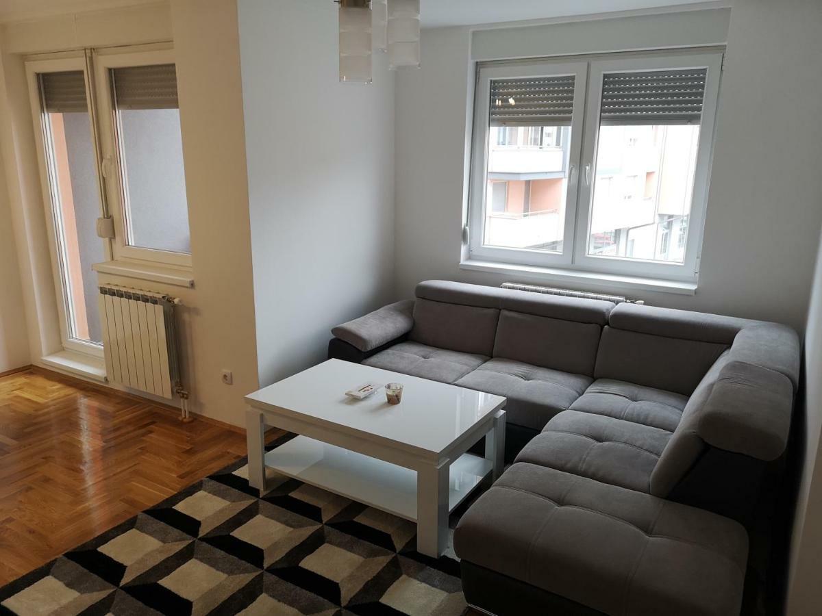 Apartman Gaga Lukavica Εξωτερικό φωτογραφία